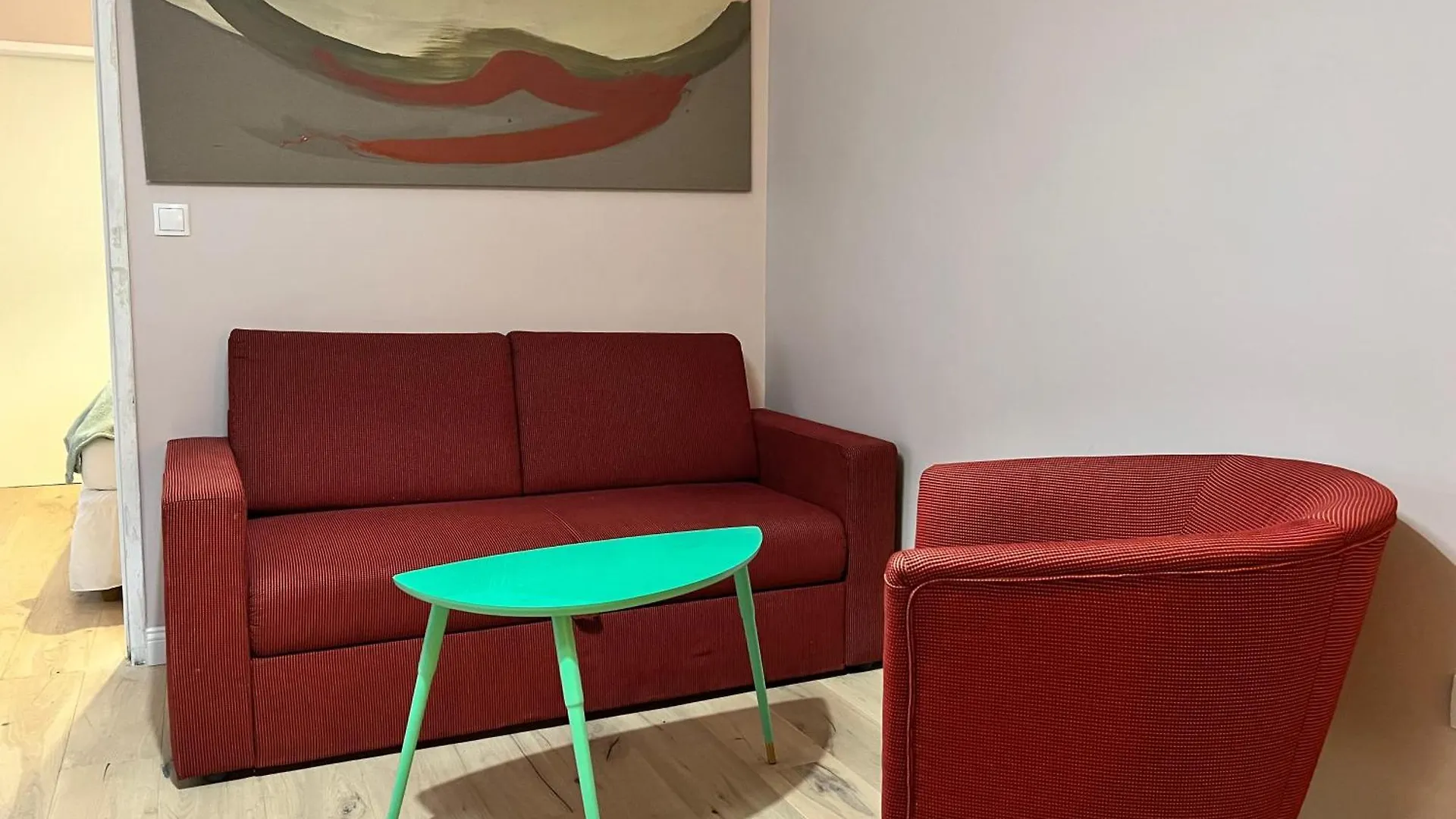 1 Aprt & 5 Stylish Hotel Rooms, Comfort & Convenience Combined Vienna