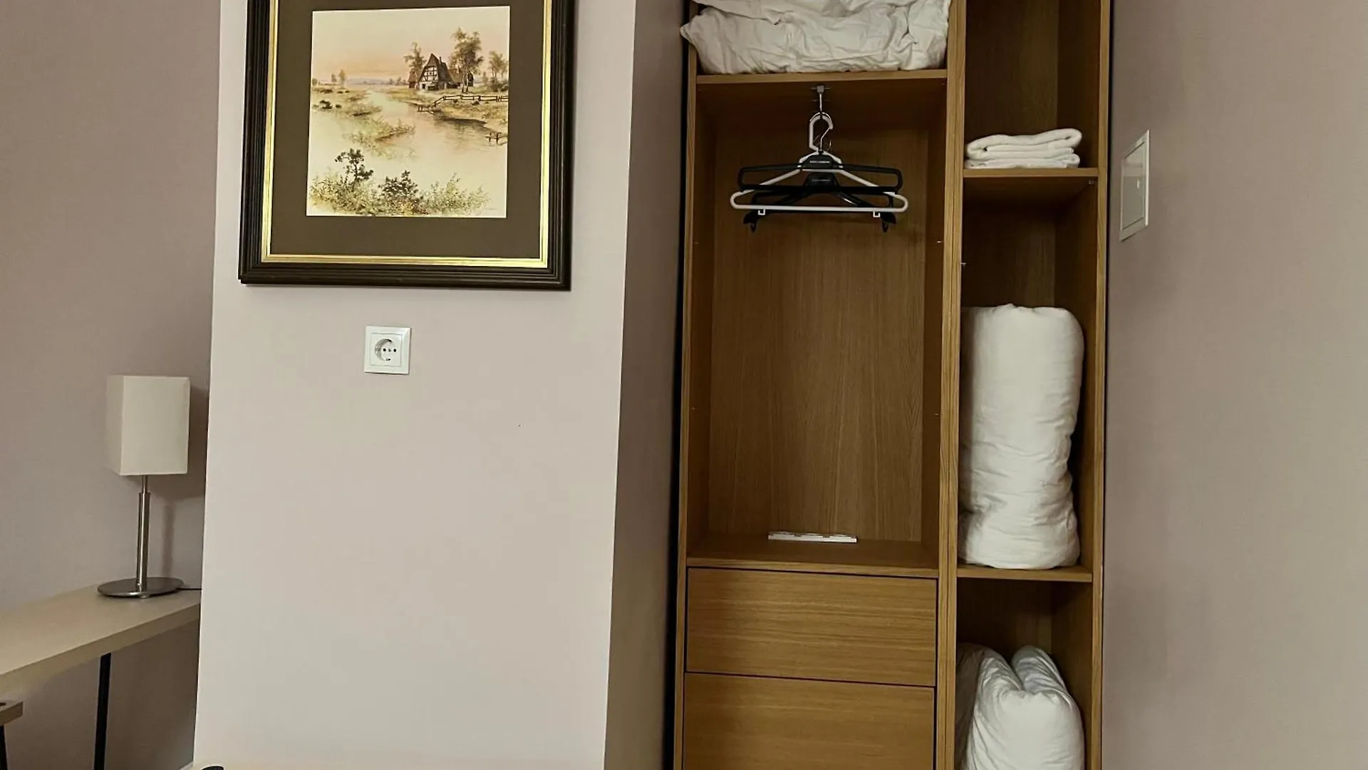 公寓 1 Aprt & 5 Stylish Hotel Rooms, Comfort & Convenience Combined 维也纳